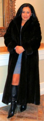 Fur Coat, Fur Jacket, Shearling Coat, Shearling Jacket, Aspen Fashions  by Gwen Linda Cross Fox Coat